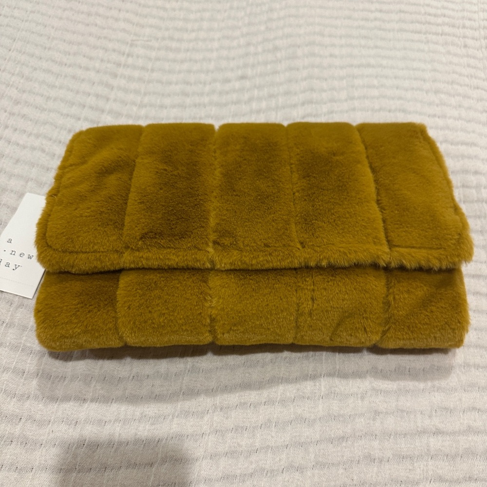 Faux fur clutch